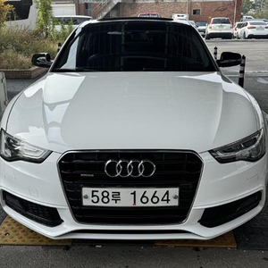 @14년식 A5 35 TDI 콰트로 스포트백 다이나믹