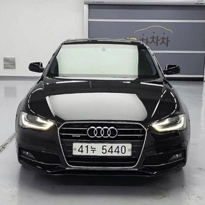 @14년식 A4(4세대) 2.0 TDI 콰트로 프레스