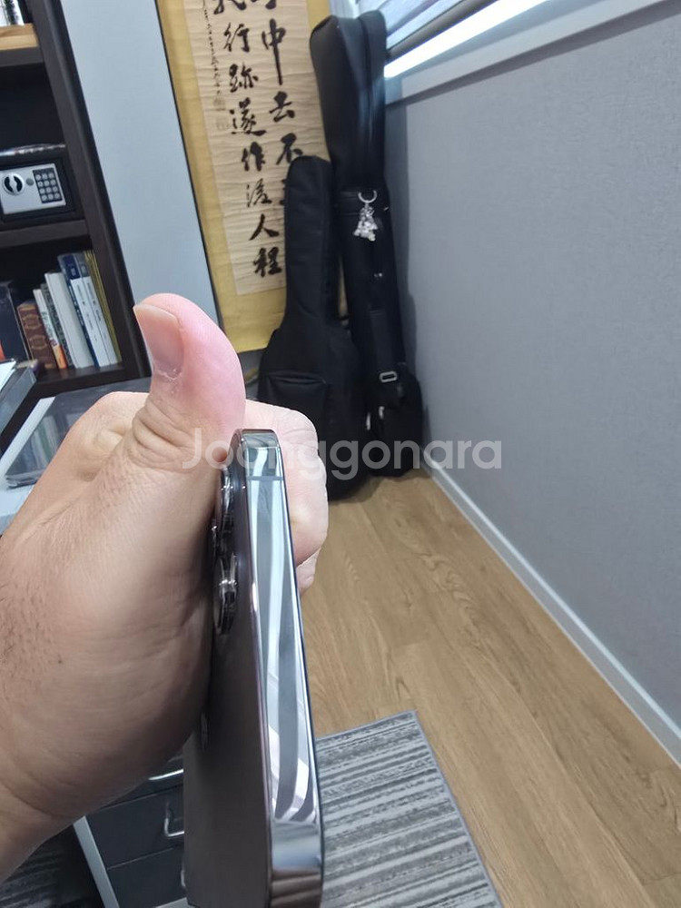 아이폰12 MAX PRO 팝니다 아이폰12 맥스프로--6
