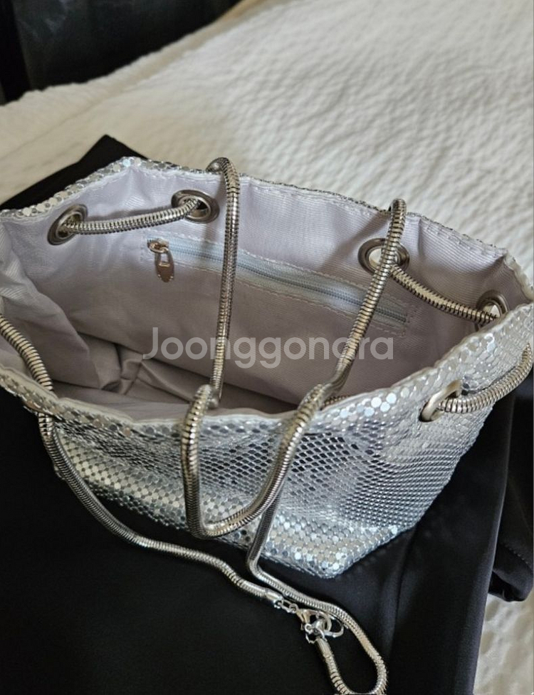 (택포)아루드 메탈백(새상품)--3