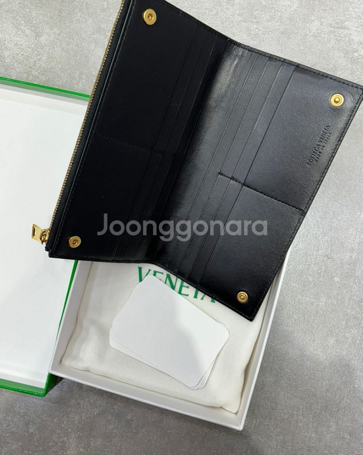 보테가베네타 남여지갑--5