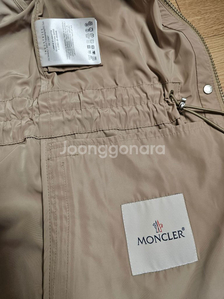 (새상품)몽클레어여성 바람막이 베이지0(55)--4