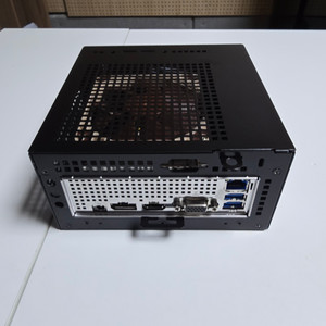 Deskmini x600 + 8600G + 램 32기가