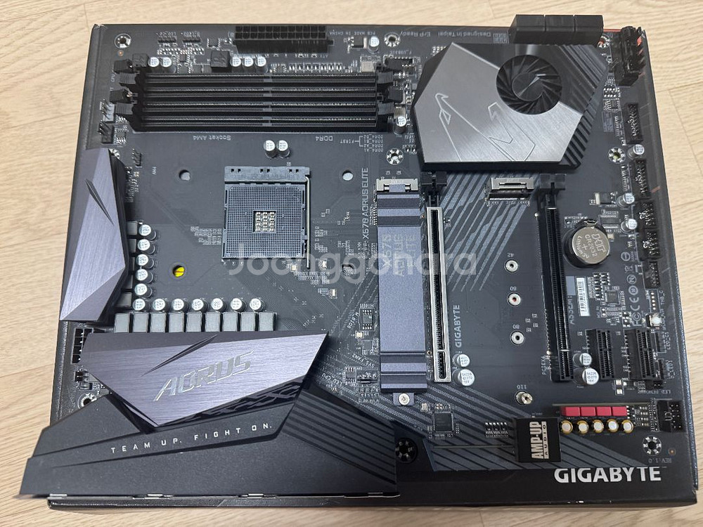 어로스 x570 메인보드 판매합니다--2