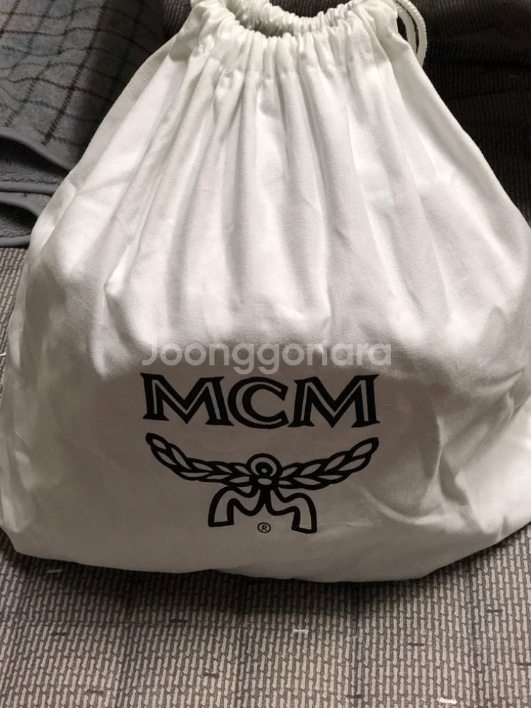(새제품)mom한정판 스와로브스키백팩--9