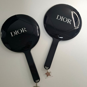 크리스찬 디올 Dior 까나쥬 휴대용 손거울 핸드미러