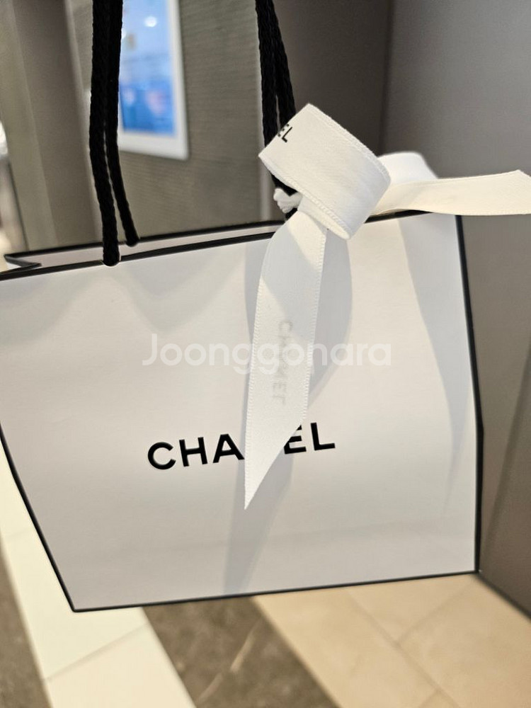 샤넬 양면거울--2