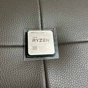 AMD 라이젠 ryzen 3700x cpu