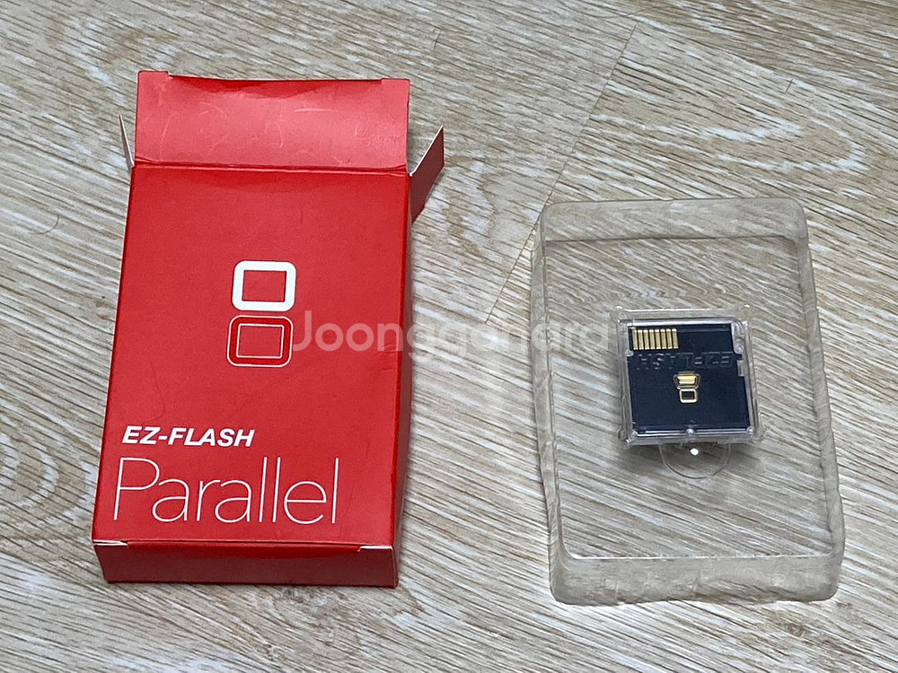 닌텐도 DS용 EZ Flash Parallel 팝니다--2