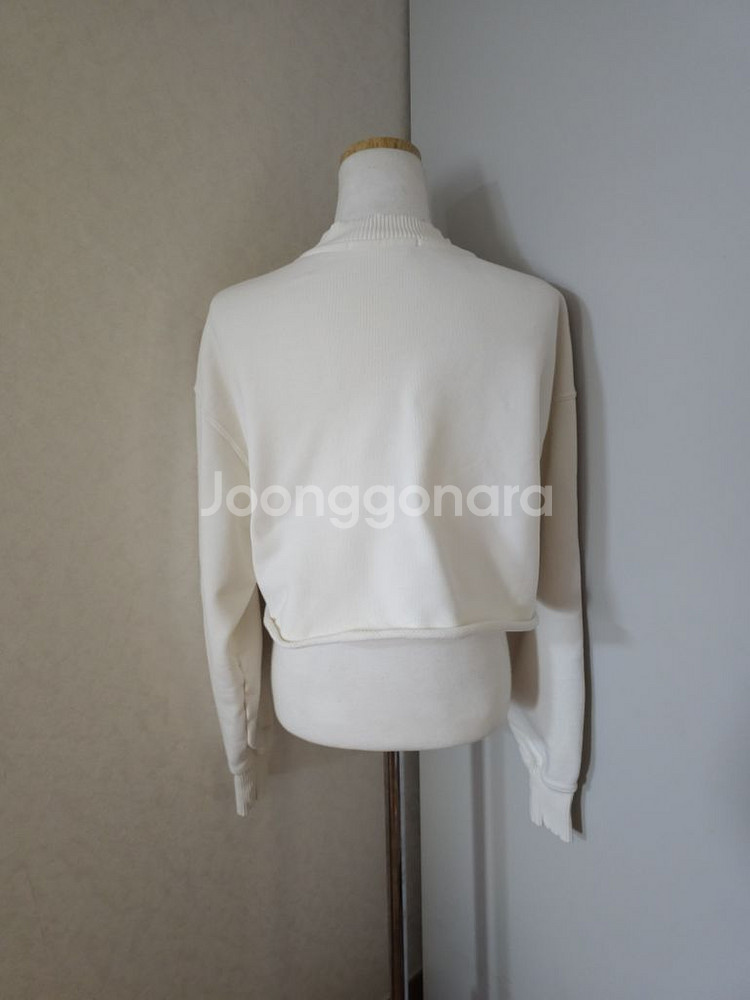 MSGM 여성 크롭맨투맨--4