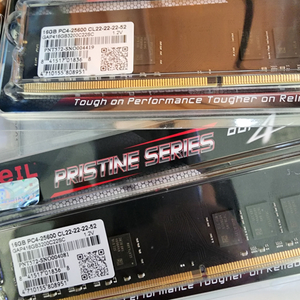 ddr4 3200mhz 16gb x2. 32gb gei