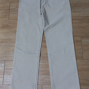 levis lvc519크림색코듀로이32x30