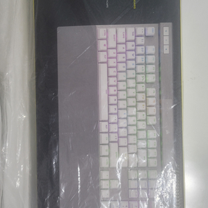 k70 rgb pro opx 미개봉 화이트 팝니다.