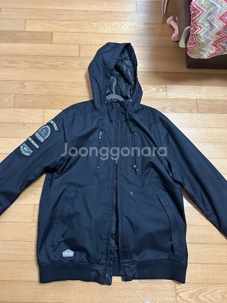 엘나스 보드복 팝니다--3