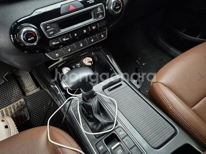 @18년식 더 뉴쏘렌토 디젤 R2.2 2WD 노블레스--4