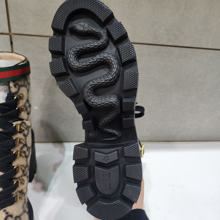 구찌 리미티드 앵클부츠 583349 40.5 새제품 이미지