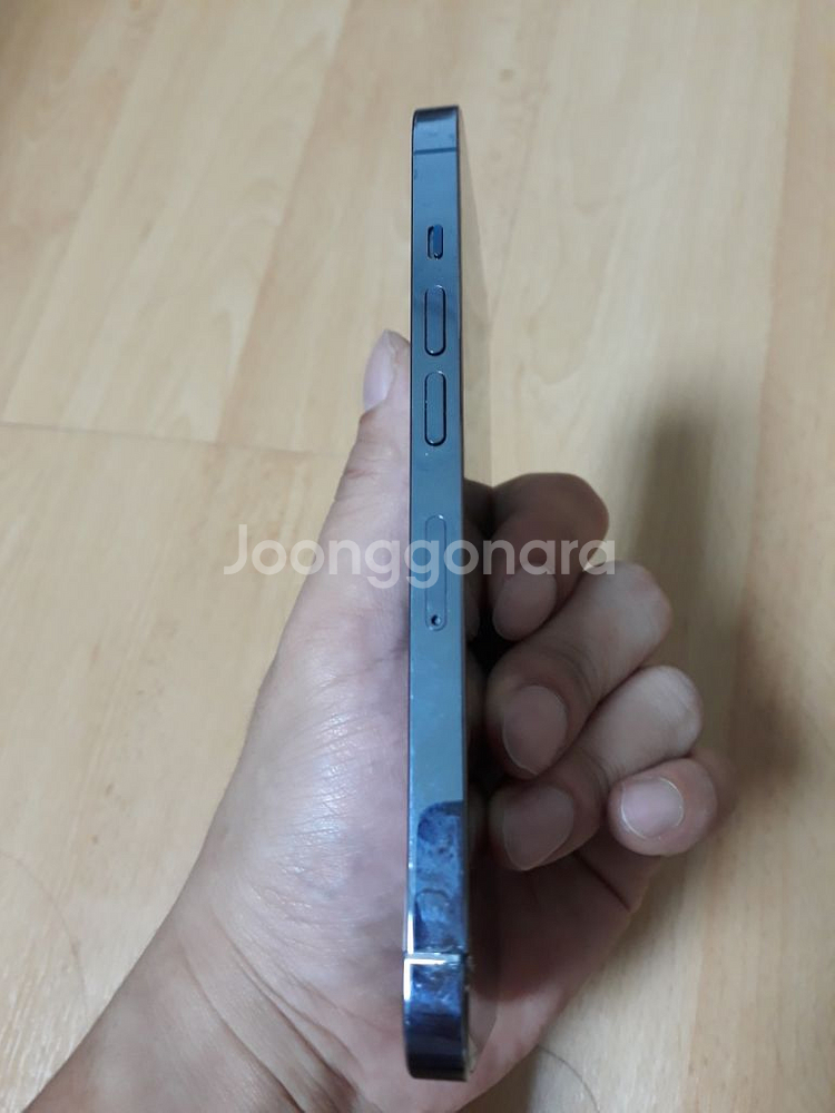 아이폰13pro 256gb 시에라블루 액정깨짐--3