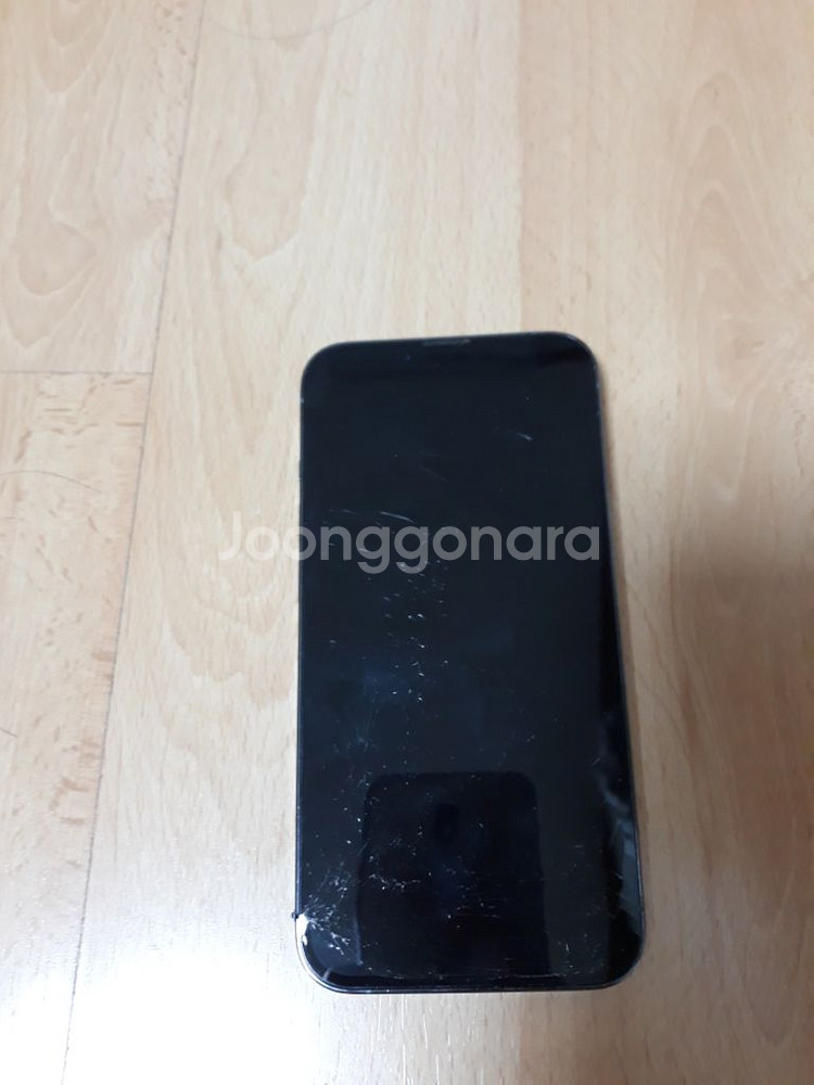 아이폰13pro 256gb 시에라블루 액정깨짐--6