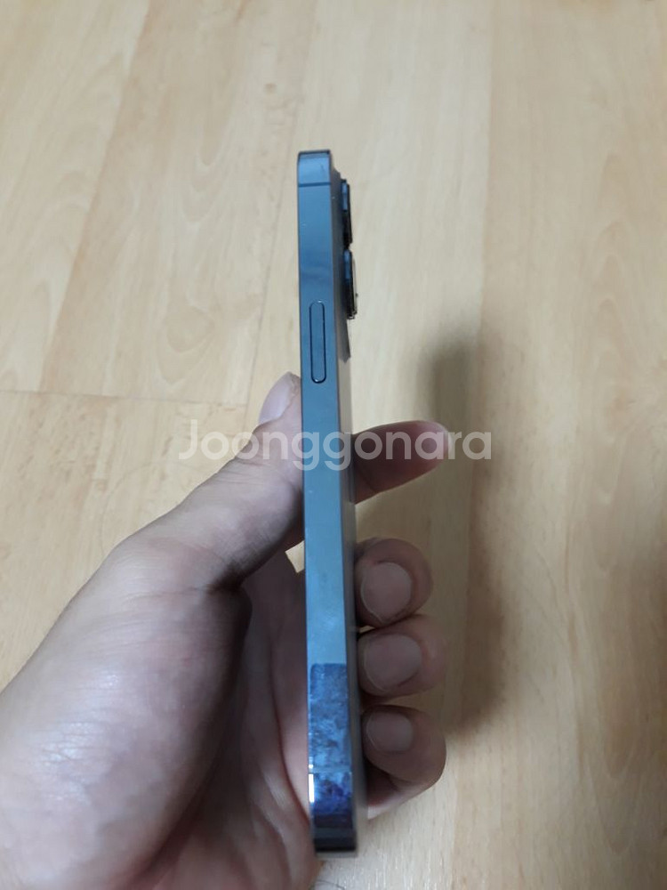 아이폰13pro 256gb 시에라블루 액정깨짐--5