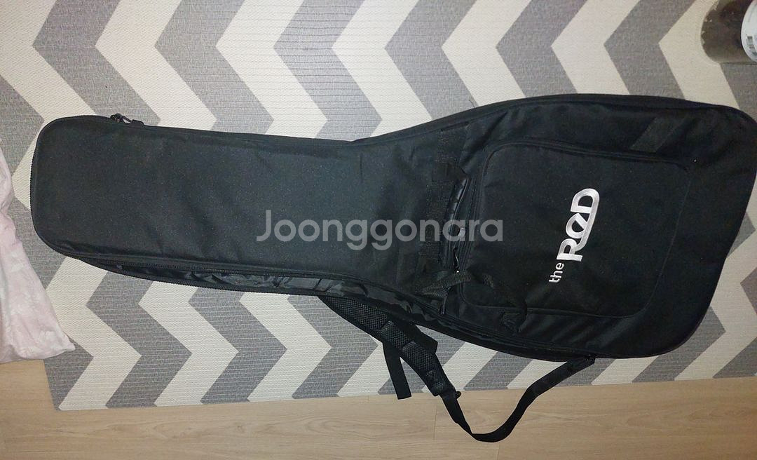 콜트 앰프랑 일렉기타 최대한 싸게 팝니다~--2