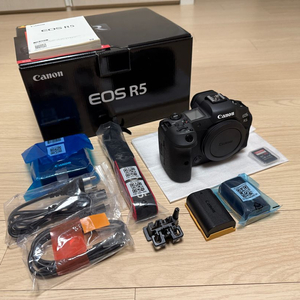 EOS R5 (실 사용 적음)