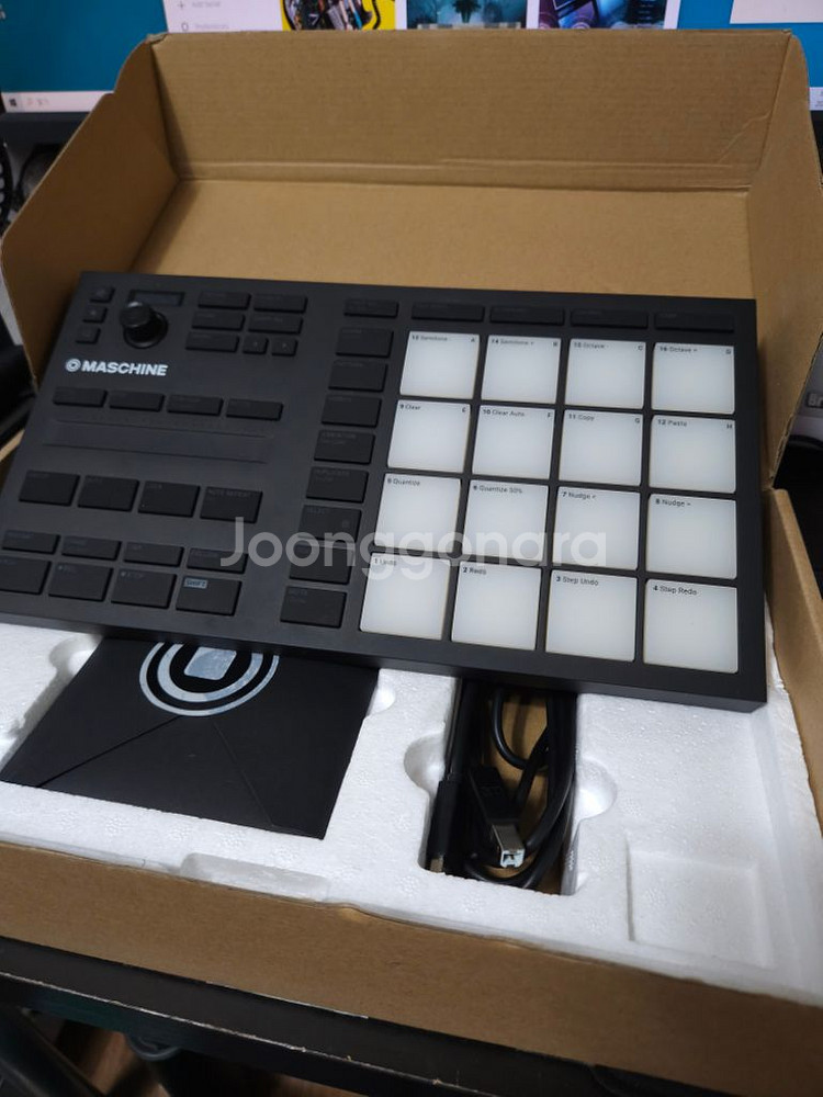 미디 컨트롤러 NI maschine micro--0