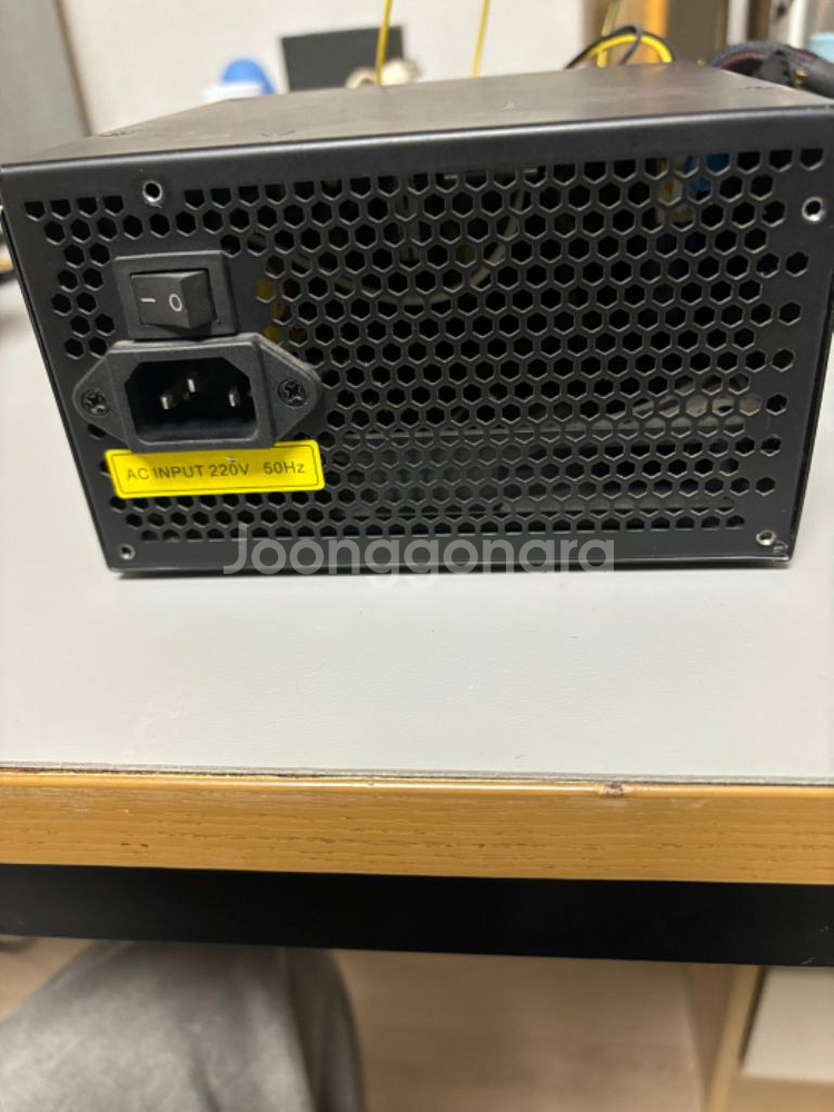 600w 파워싸게팝니다.--3
