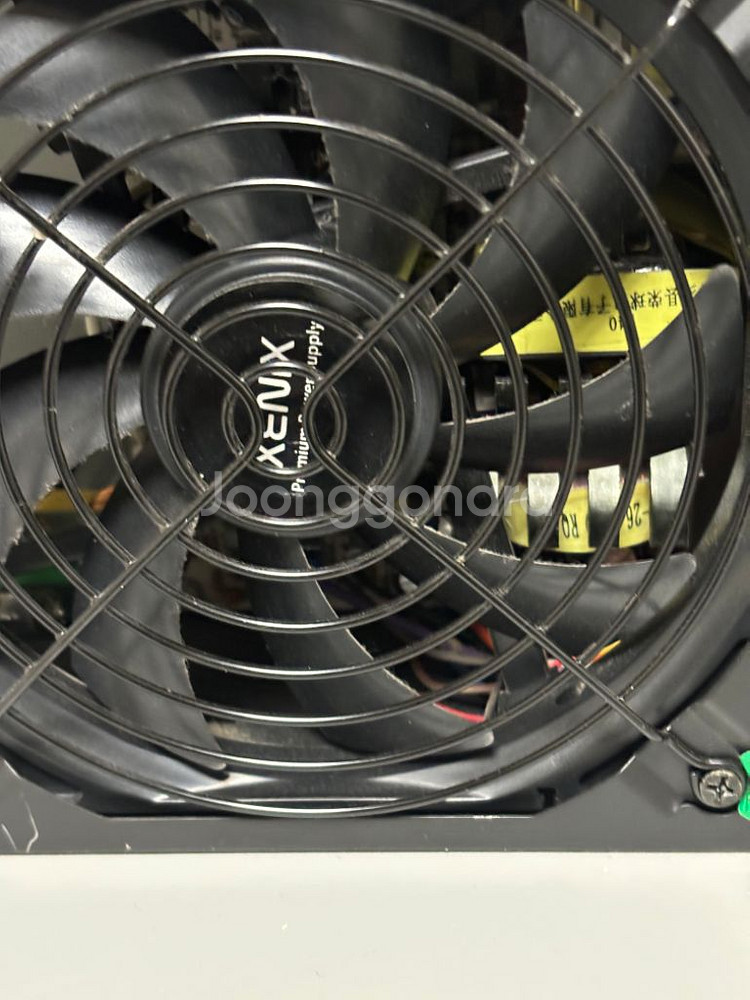 600w 파워싸게팝니다.--1