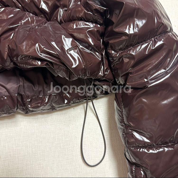 자라 글리터 패딩 크롭 점퍼 팔아요--7