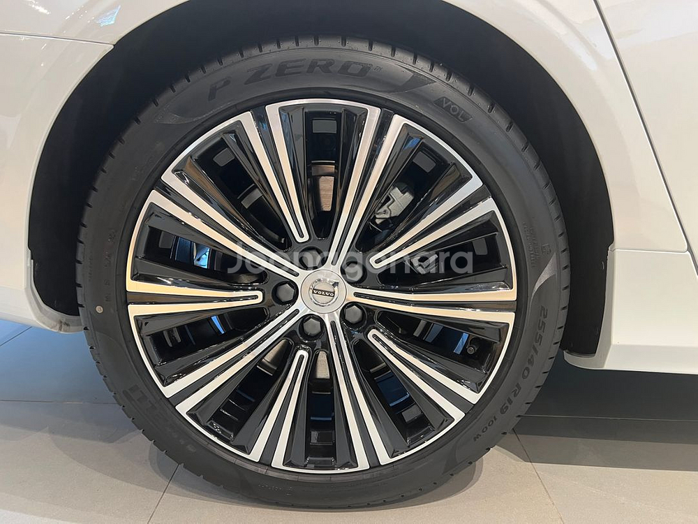 피렐리 P ZERO 볼보 S90 B5 255/40R19--1