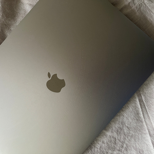 맥북프로 15인치 19년 고급형 macbook pro