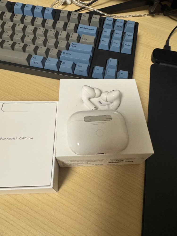 (s급)에어팟 프로 2세대 라이트닝--1