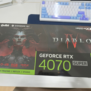 [미개봉] RTX 4070 SUPER 이엠텍 디아블로