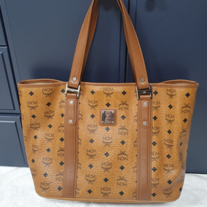 정품 MCM 숄더백