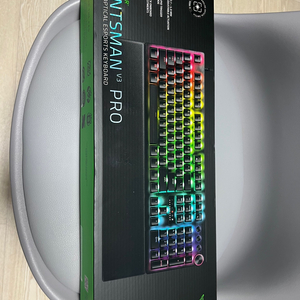 RAZER HUNTSMAN V3 PRO 미개봉