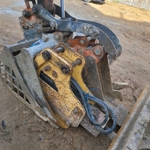 035 캐빈형 미니굴삭기 히타치 포크레인 ZX35 풀셋