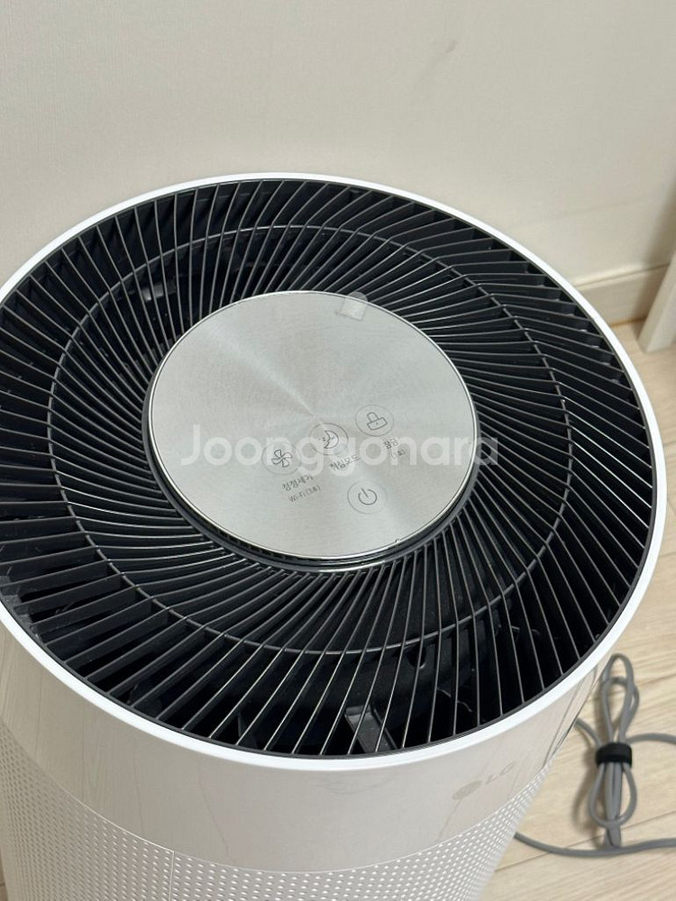 LG 퓨리케어 공기청정기 (AS153HWWC) S급상태--2