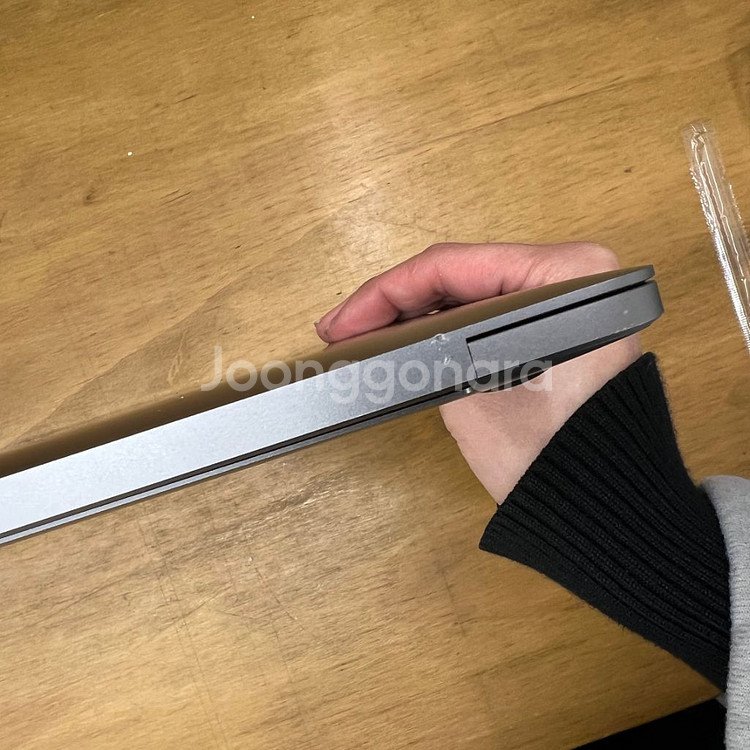 맥북 프로 m1 13인치 16gb ssd 512g--6