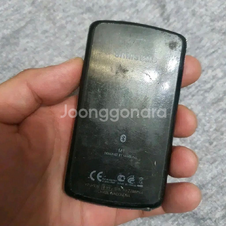 삼성 옙 YEPP YP-M1 8기가 mp3--1