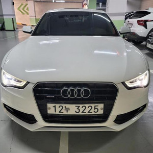 @14년식 A5 35 TDI 콰트로 스포트백 다이나믹