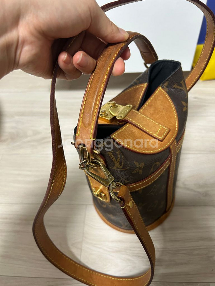 [정품] 명품 루이비통 더플백 팝니다--3