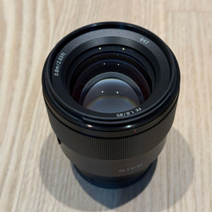 소니 FE 85mm f1.8 풀프레임 단렌즈 팝니다