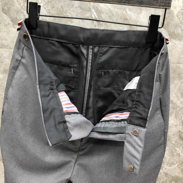 톰브라운 사선 남성 9부 정장 바지 팬츠 2칼라 이미지