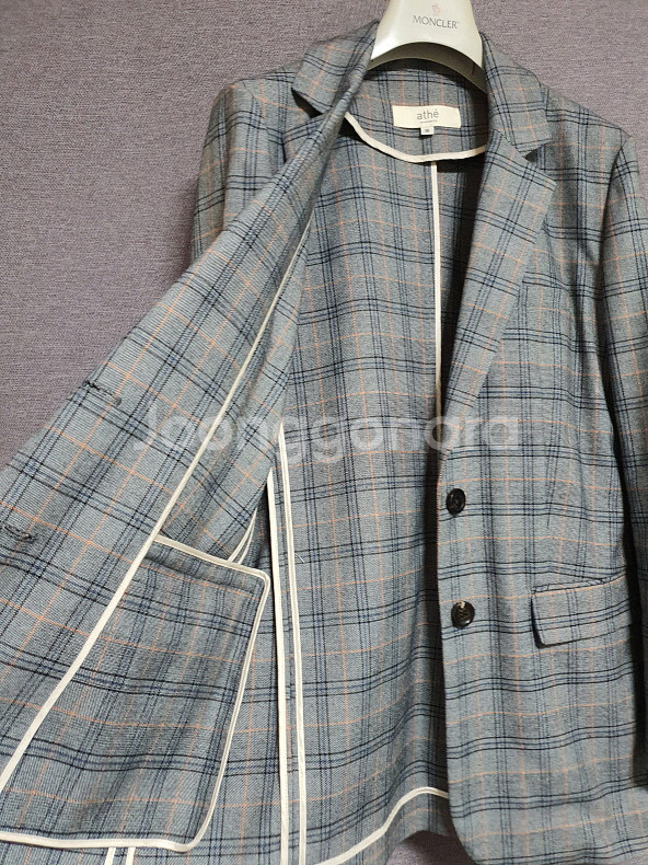 아떼 바네사브루노 그레이 체크 자켓 36 사이즈--3