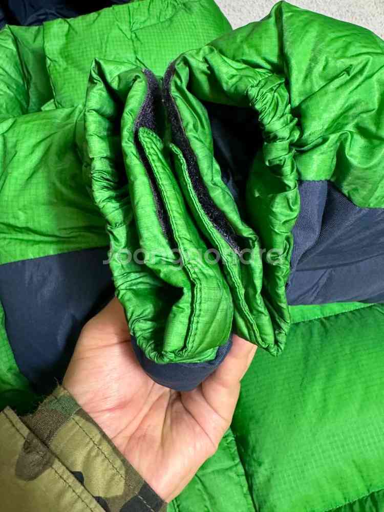 100-105 디스커버리 다운 대장급 패딩--5
