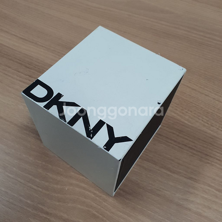 디케이앤와이 DKNY 여성 손목 시계 (교환가능)--7