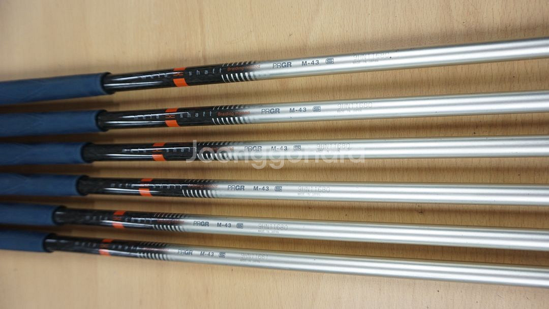 PRGR GN502 그라파이트 M43 아이언--5