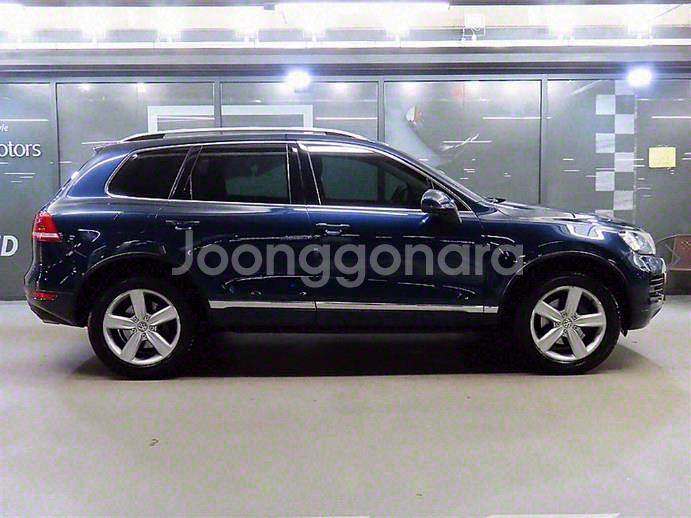 @14년식 뉴투아렉(2세대) 3.0 V6 TDI 블루--2