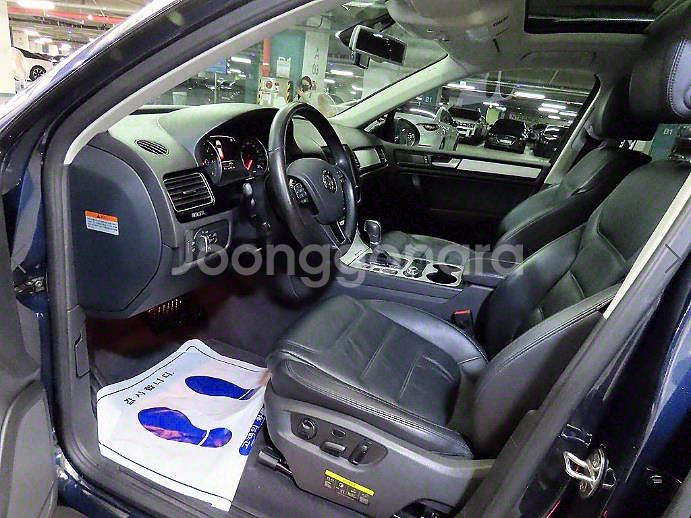 @14년식 뉴투아렉(2세대) 3.0 V6 TDI 블루--5