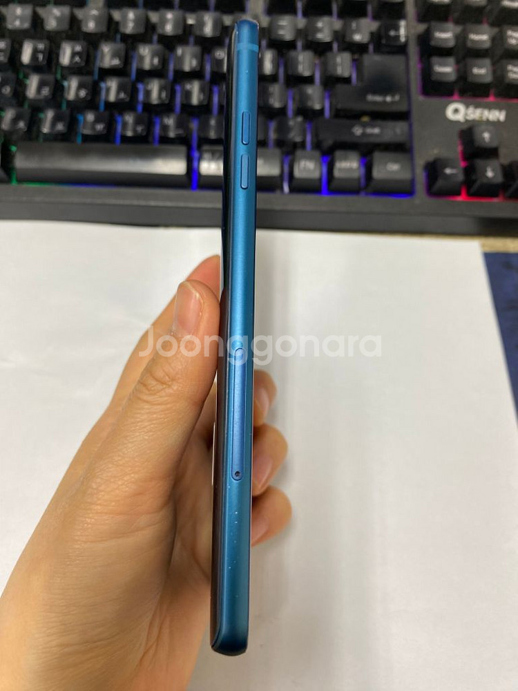 LG Q8 2018 블루 AA급 64GB 무잔상--4